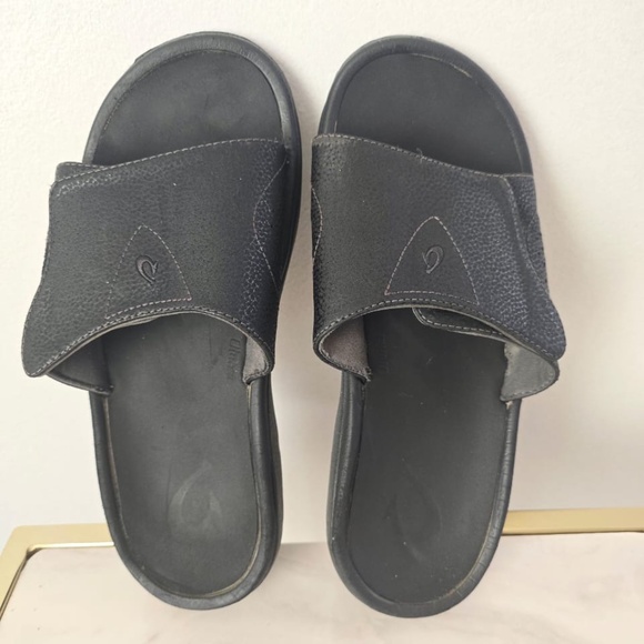 OluKai Men’s Black Slide Sandals Size 11 Color Black main image 9